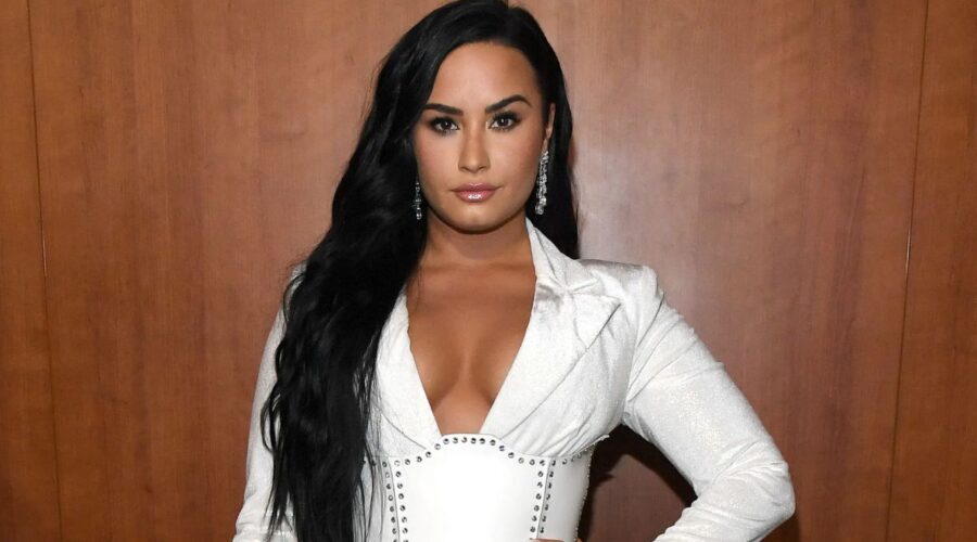 Demi Lovato Net Worth 2022